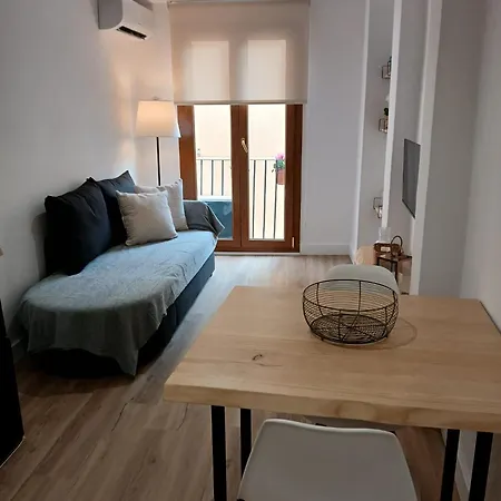 Acogedor En La Barrio Historico