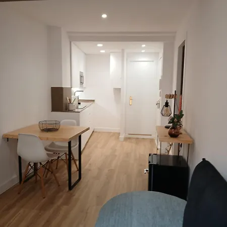Acogedor En La Barrio Historico